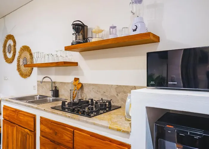 Karina - Sumptuous 1br Private Luxury Walking Distance To Nyanyi Selemadeg